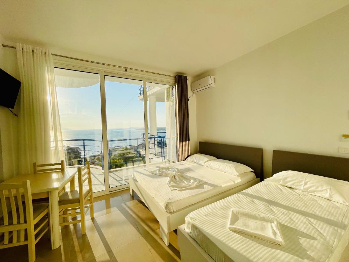 Jico Travel - Villa Colombo Vlorë Εξωτερικό φωτογραφία