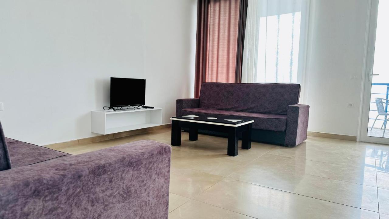 Jico Travel - Villa Colombo Vlorë Εξωτερικό φωτογραφία