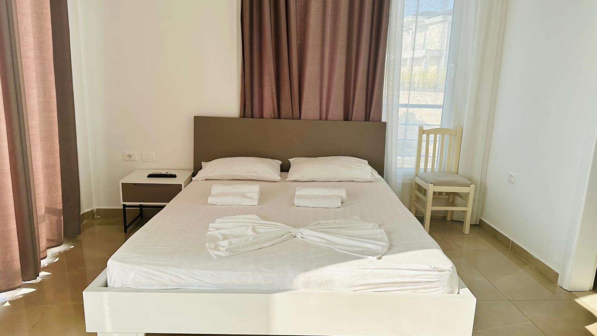 Jico Travel - Villa Colombo Vlorë Εξωτερικό φωτογραφία