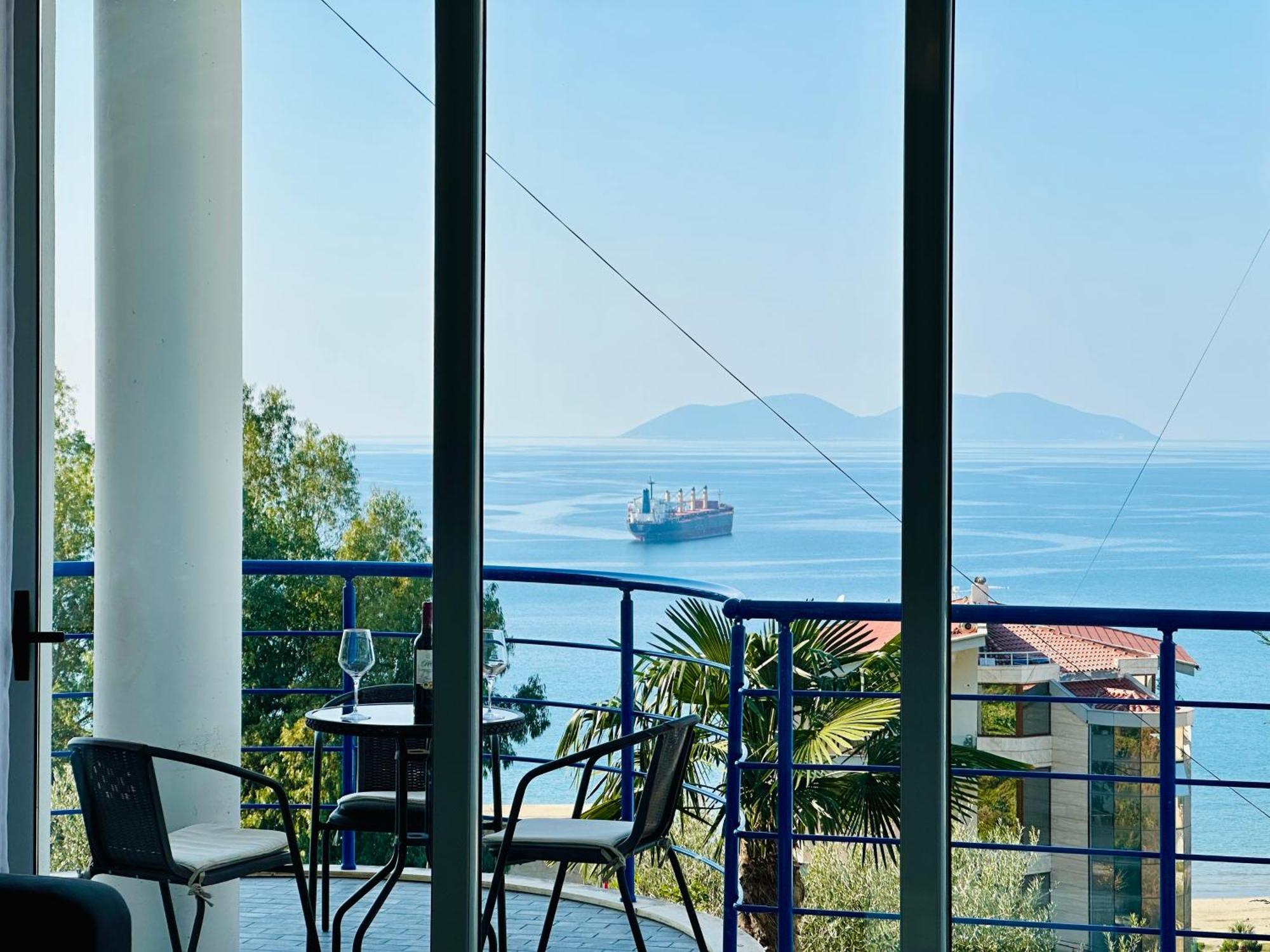 Jico Travel - Villa Colombo Vlorë Εξωτερικό φωτογραφία